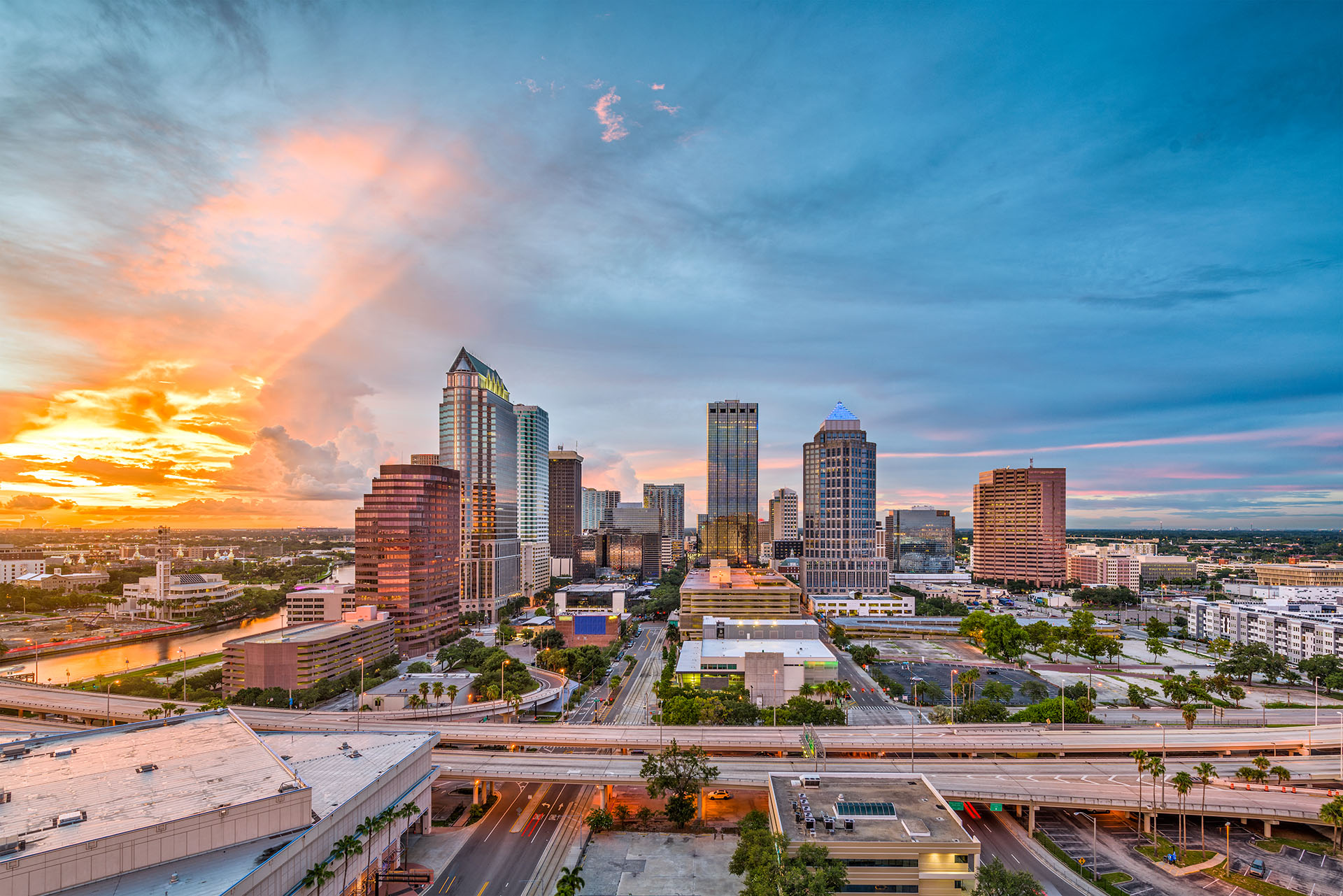 Dazzling view of Tampa, Florida's urban skyline at sunset